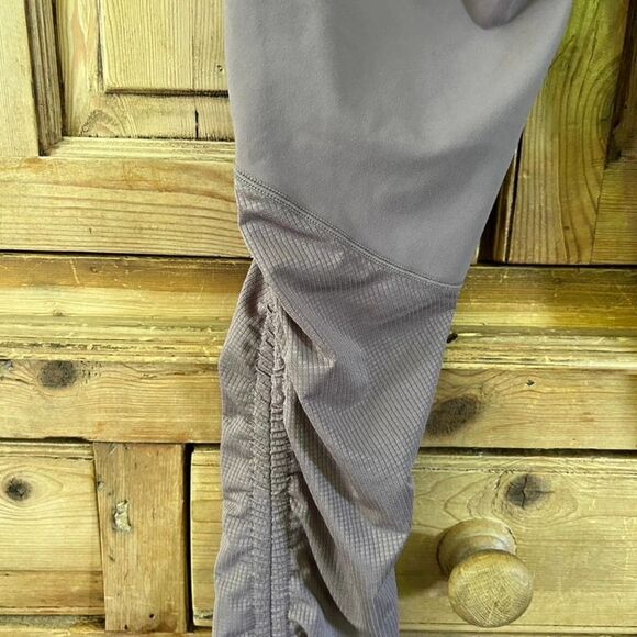 Fabletics Small (?) Cashel High Waist PureLux Cinch Ruched Leggings Mauve Sable - Picture 9 of 9
